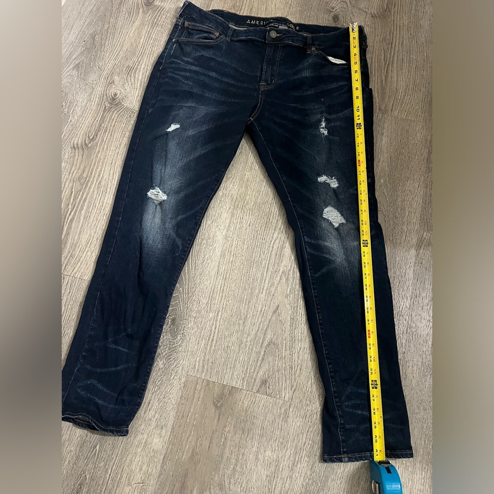 Men's Distressed Dark Blue Jeans